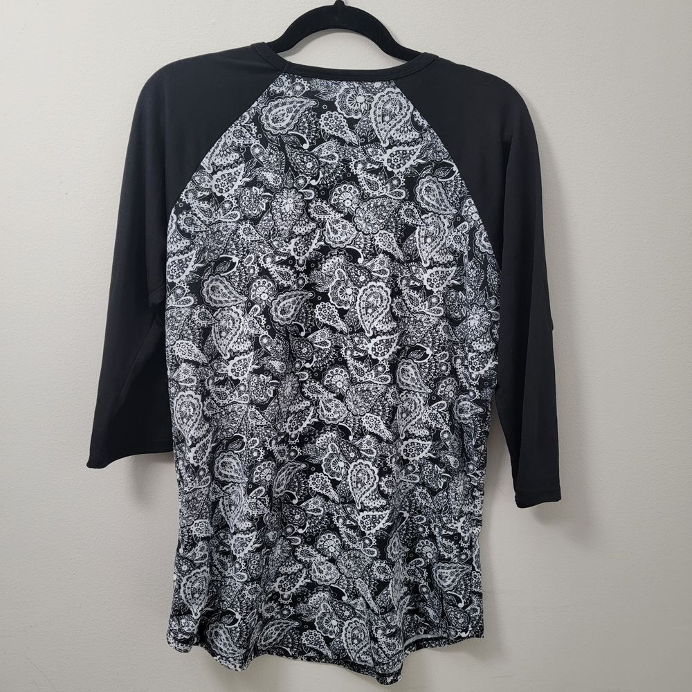 Lularoe 3 shirts total 1 S, 2 M pre_loved